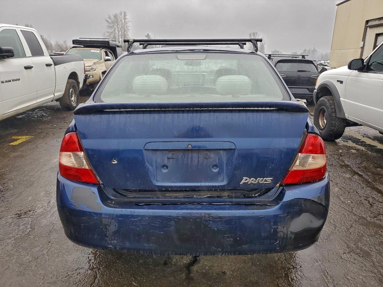 Toyota Prius Image 12