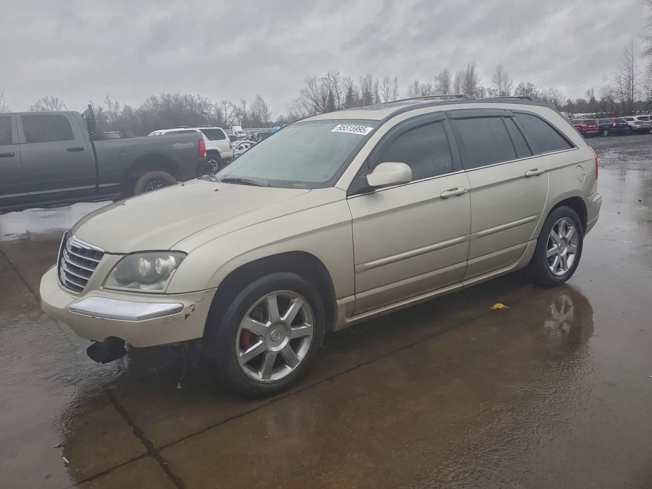 Chrysler Pacifica Limited Image 1