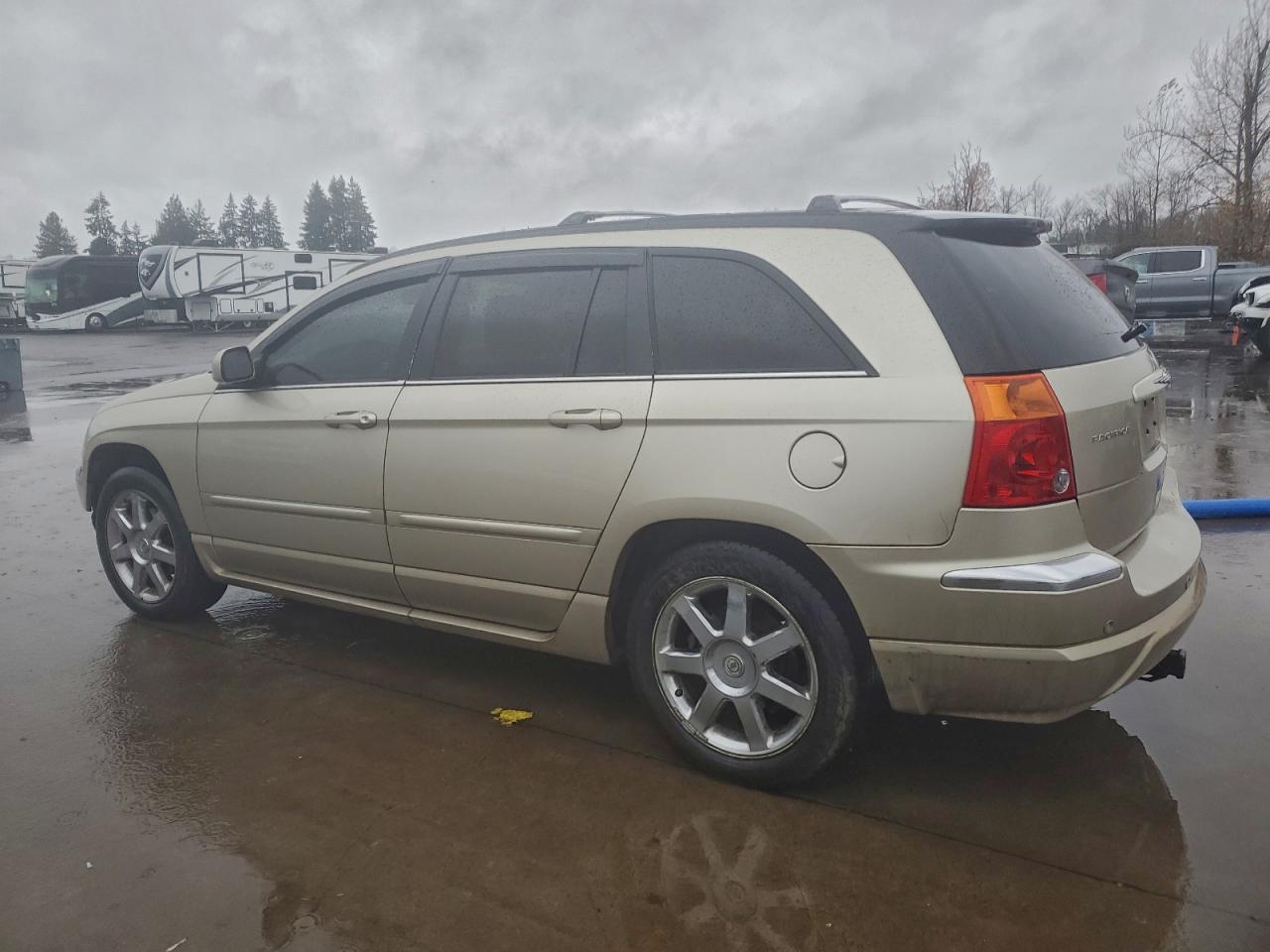 Chrysler Pacifica Limited Image 10