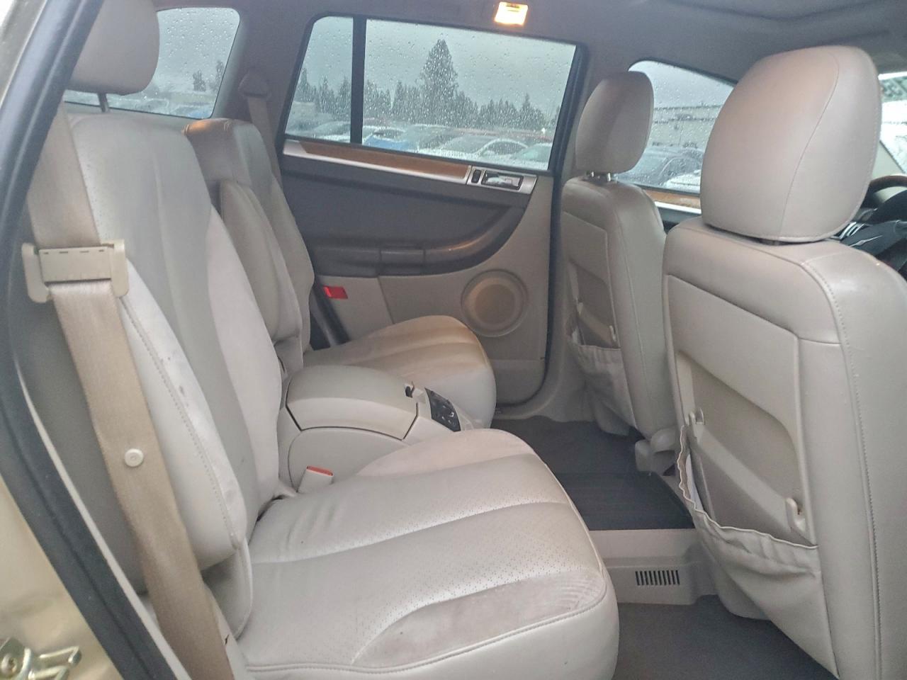 Chrysler Pacifica Limited Image 4