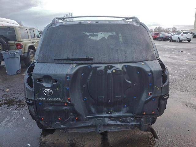 Toyota RAV4 Sport Image 4