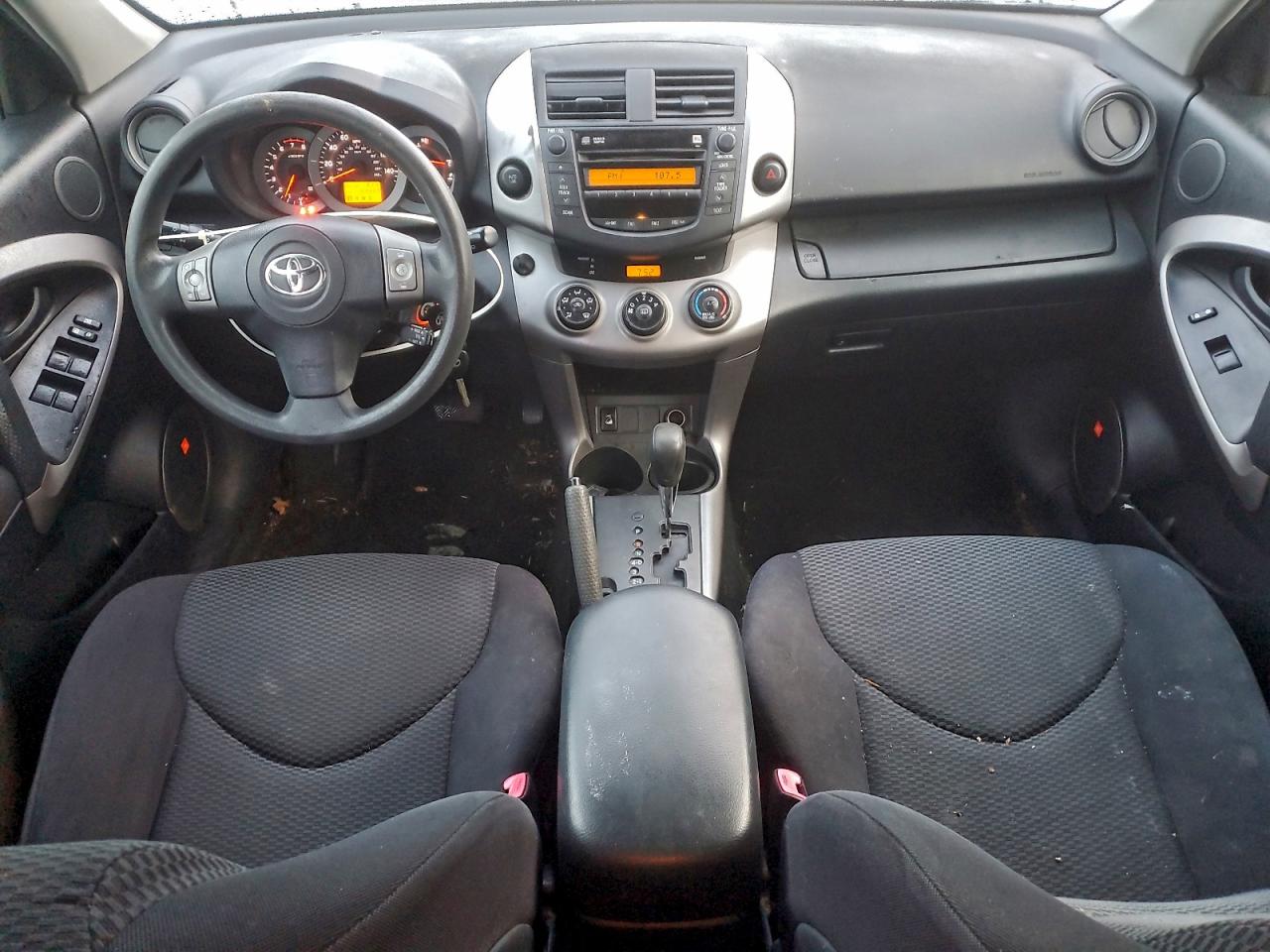 Toyota RAV4 Sport Image 12