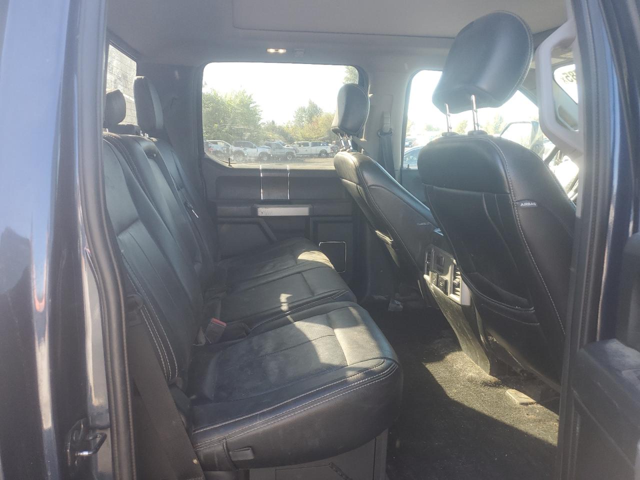 Ford F-350 Super Duty Image 5