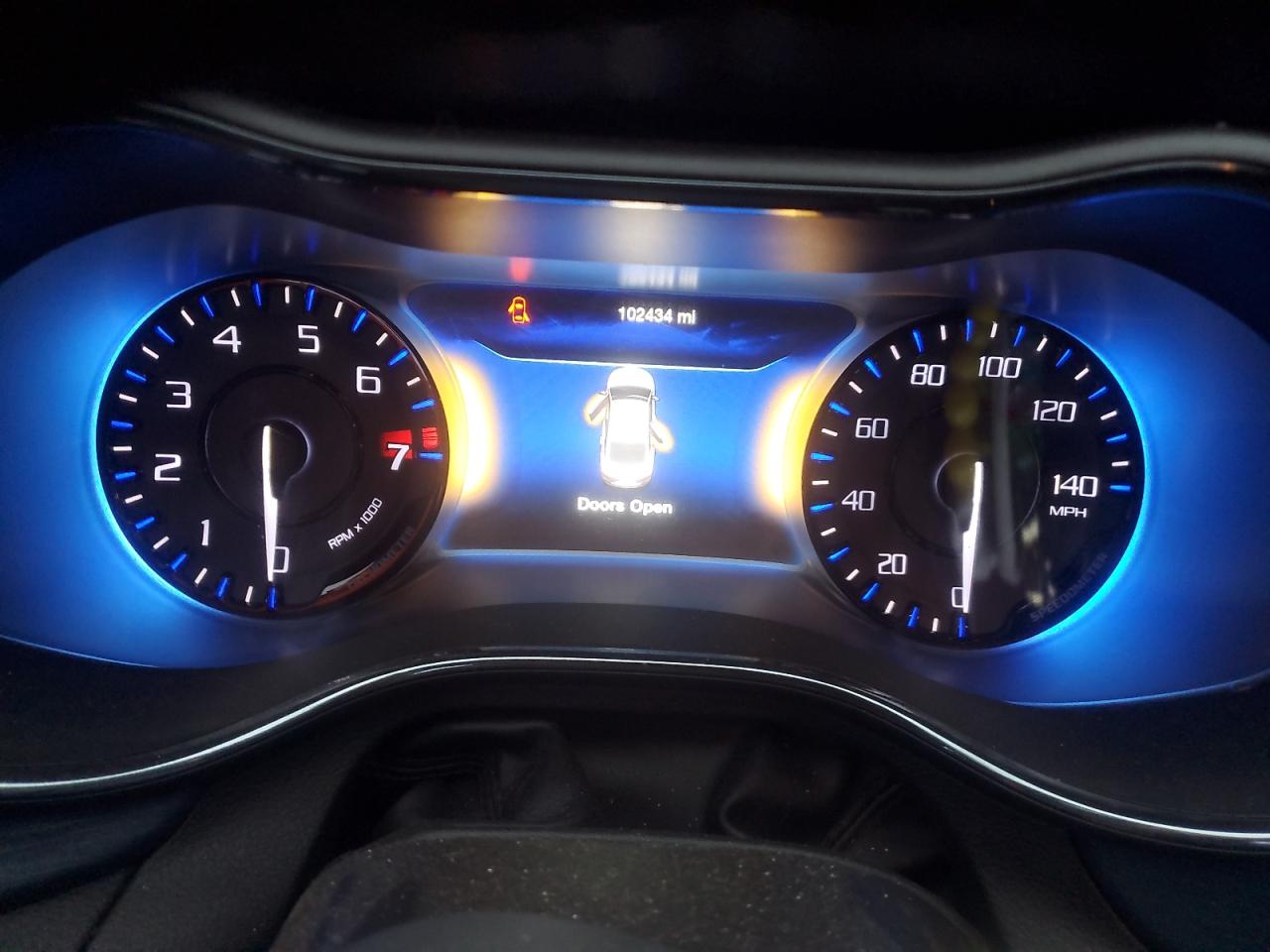 Chrysler 200 S Image 5