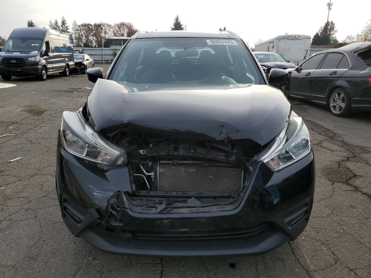 Nissan Kicks S Image 3