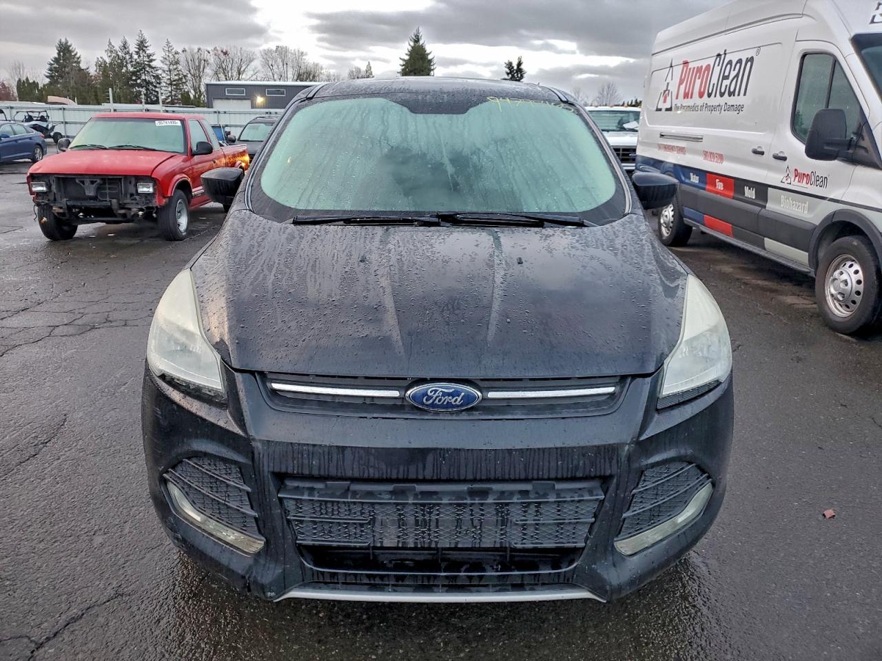 Ford Escape Se Image 4