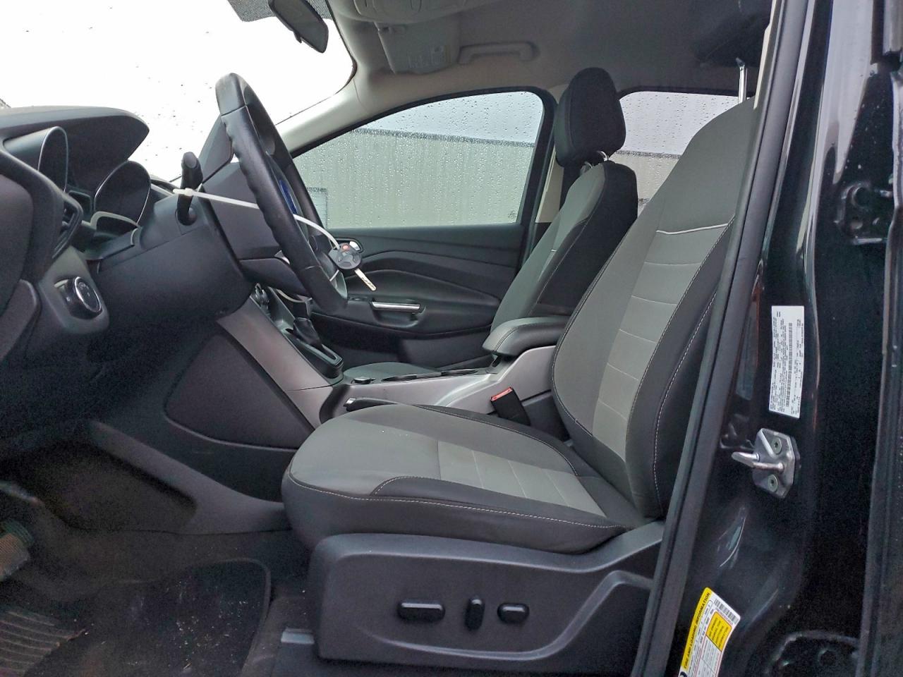 Ford Escape Se Image 8