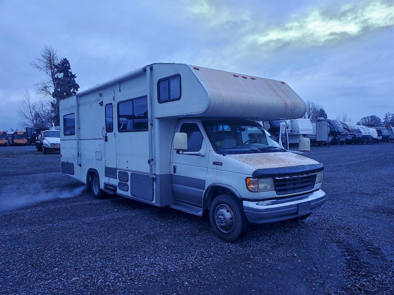 Ford Econoline E450 Super Duty Cutaway Van Rv Image 1