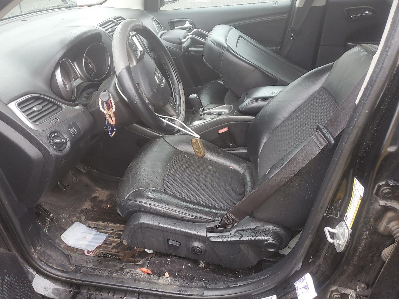 Dodge Journey Crossroad Image 3