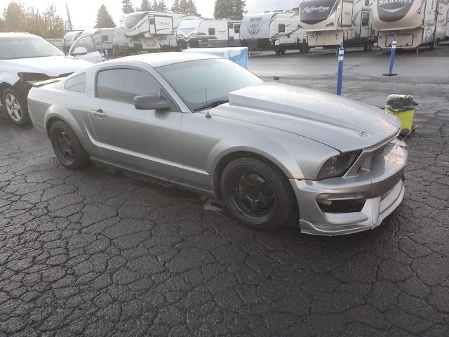 Ford Mustang Image 2