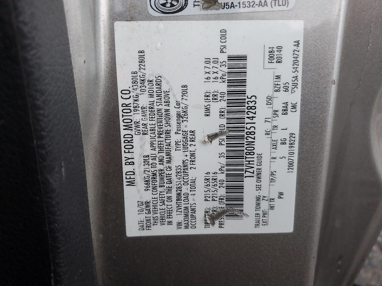 Ford Mustang Image 10