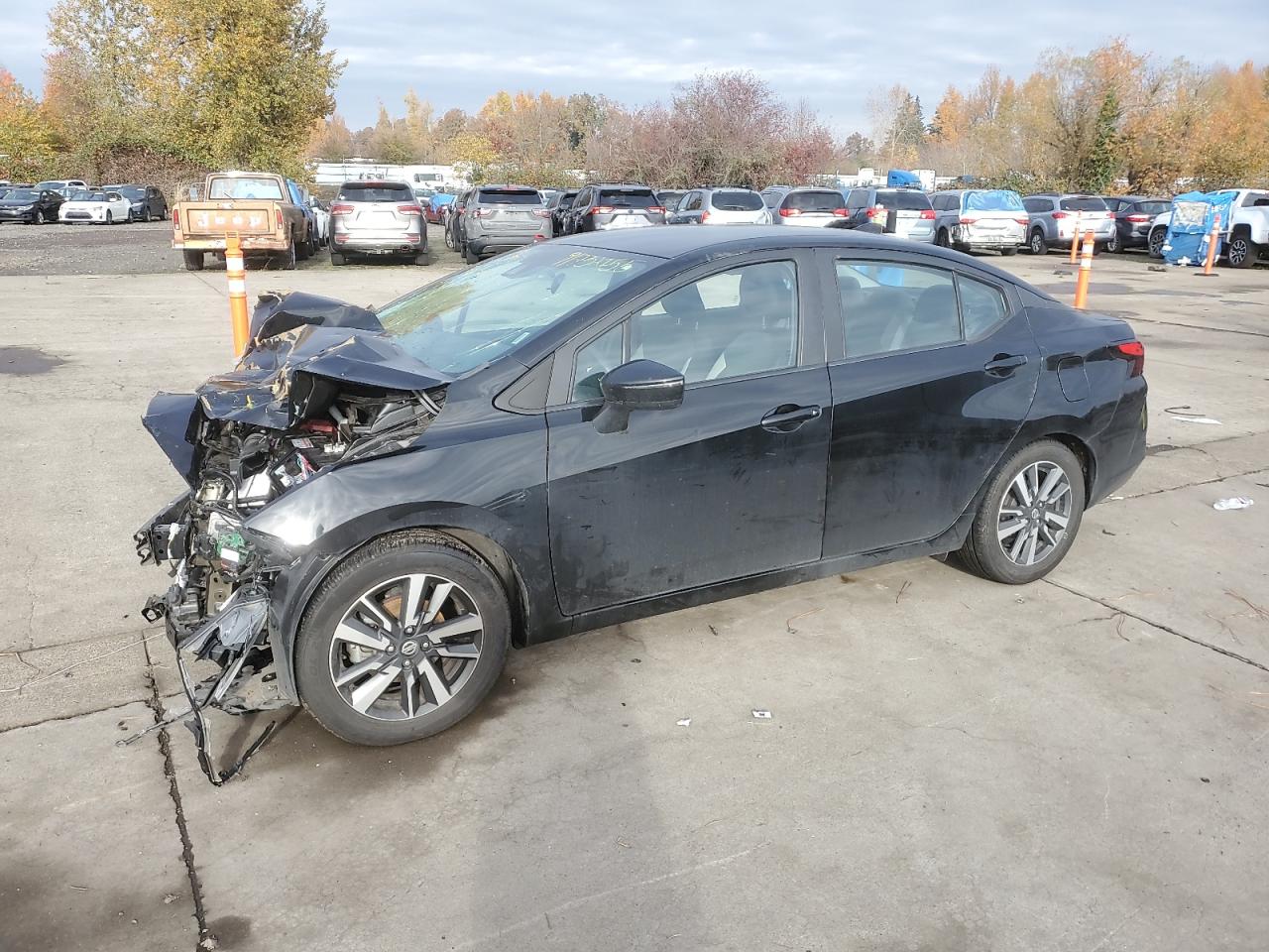 Nissan Versa Sv Image 1