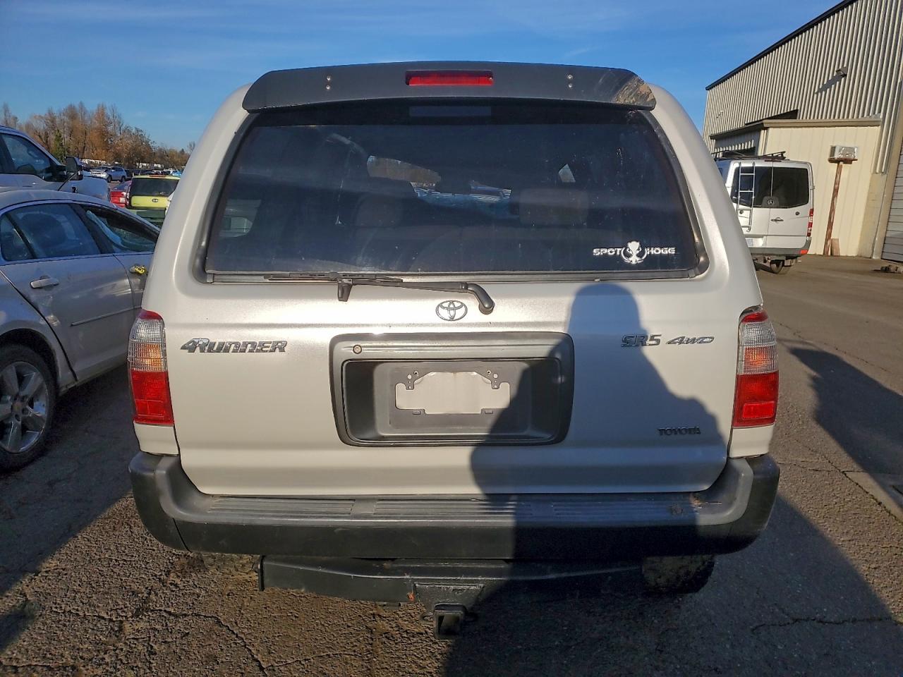 Toyota 4Runner Sr5 Image 2