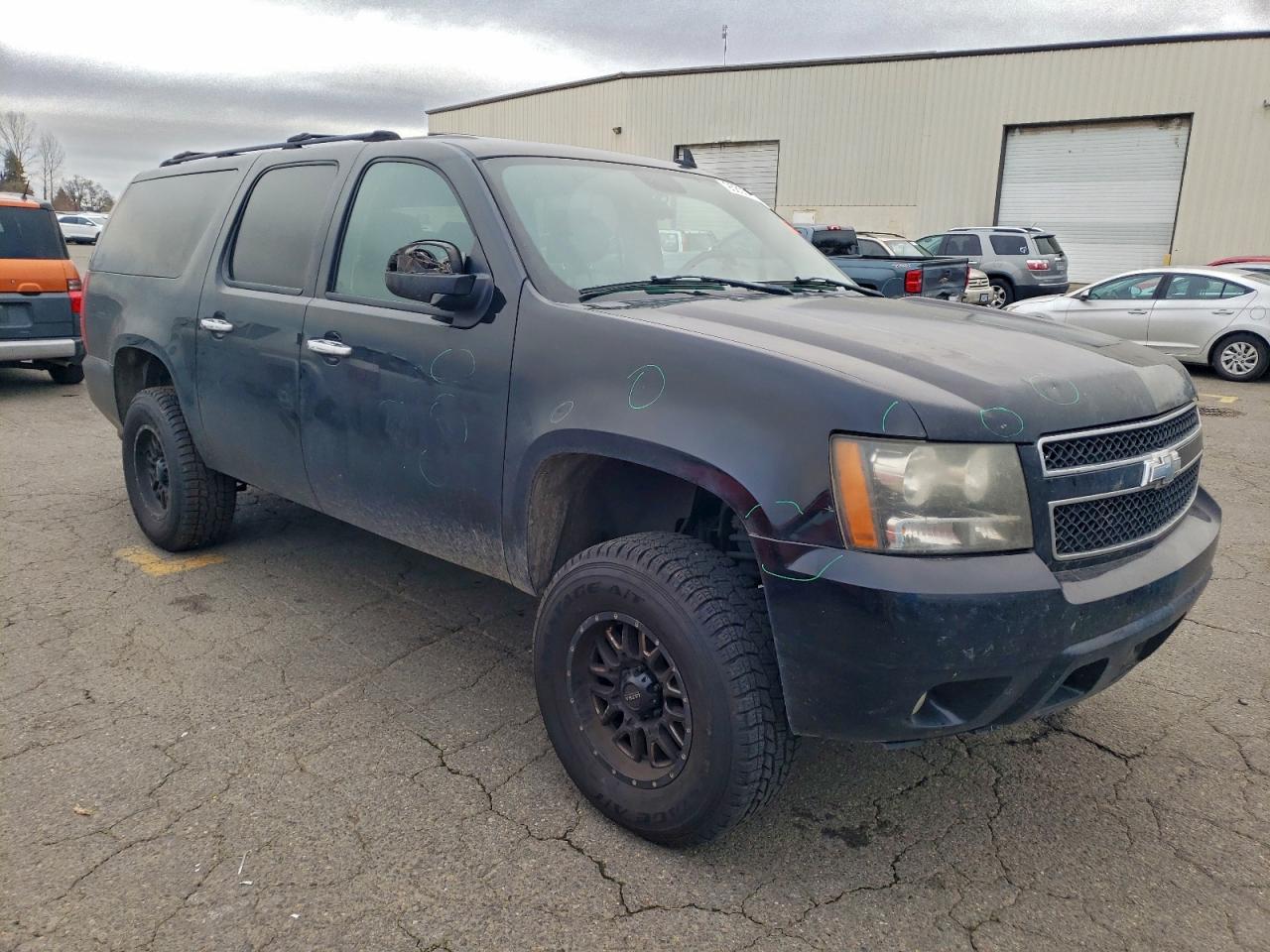 Chevrolet Suburban K1500 Image 4