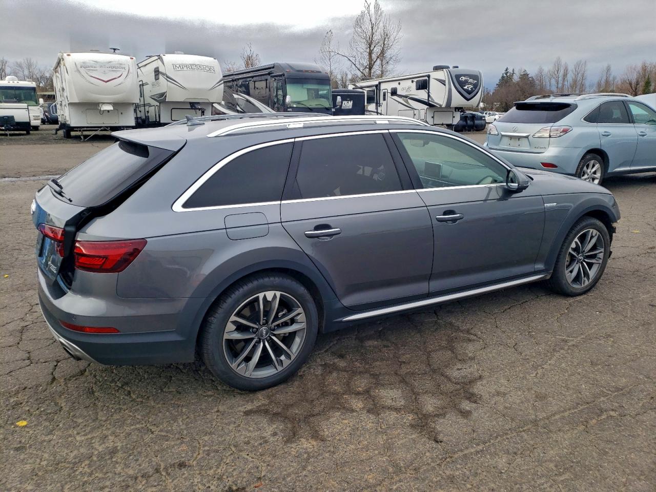 Audi A4 Prestige Image 12