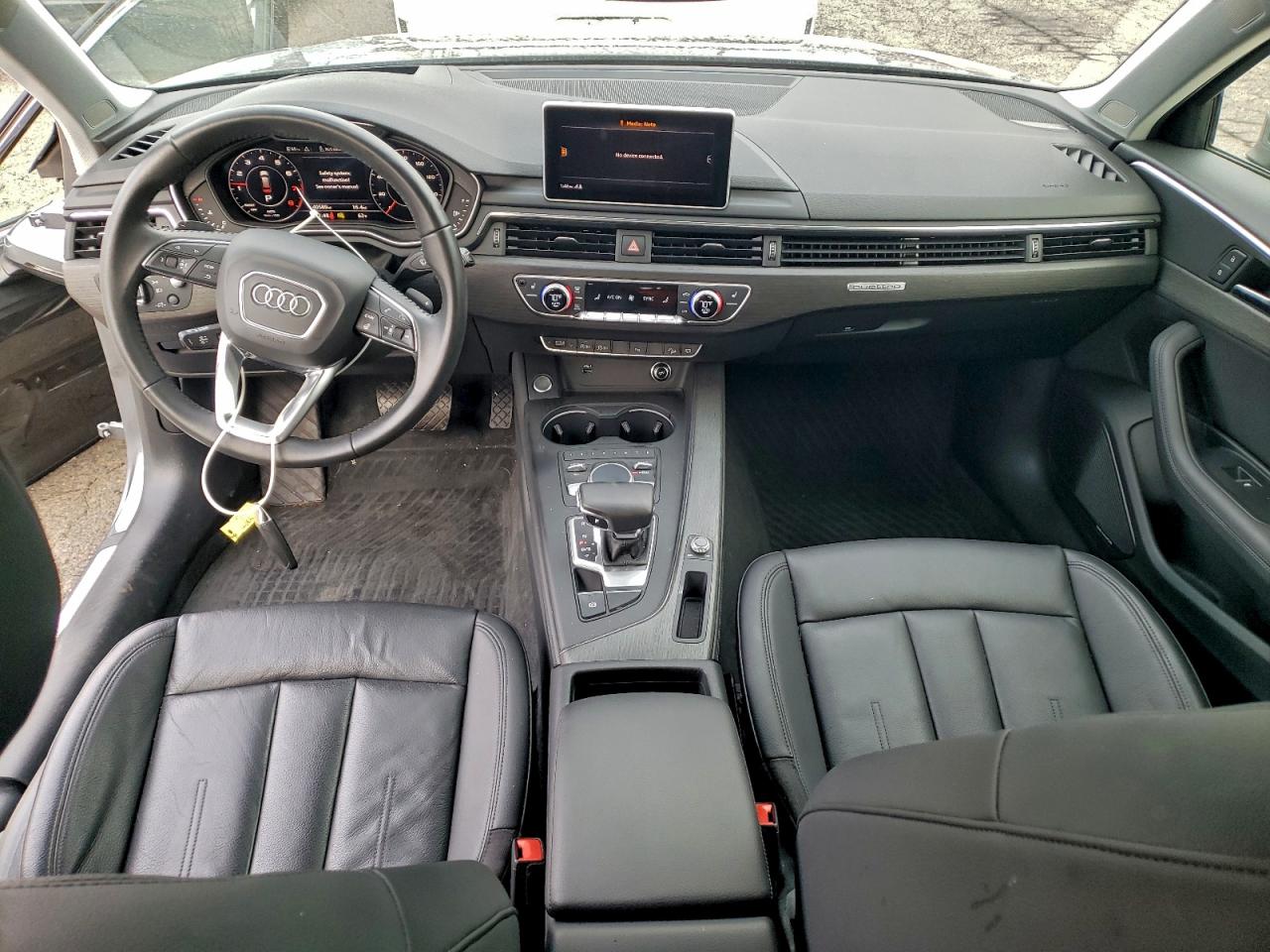 Audi A4 Prestige Image 11