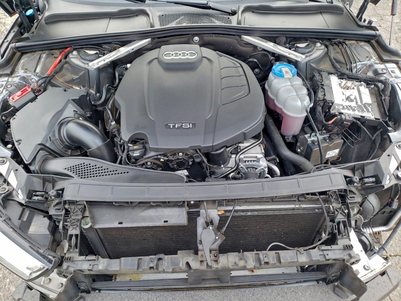 Audi A4 Prestige Image 5