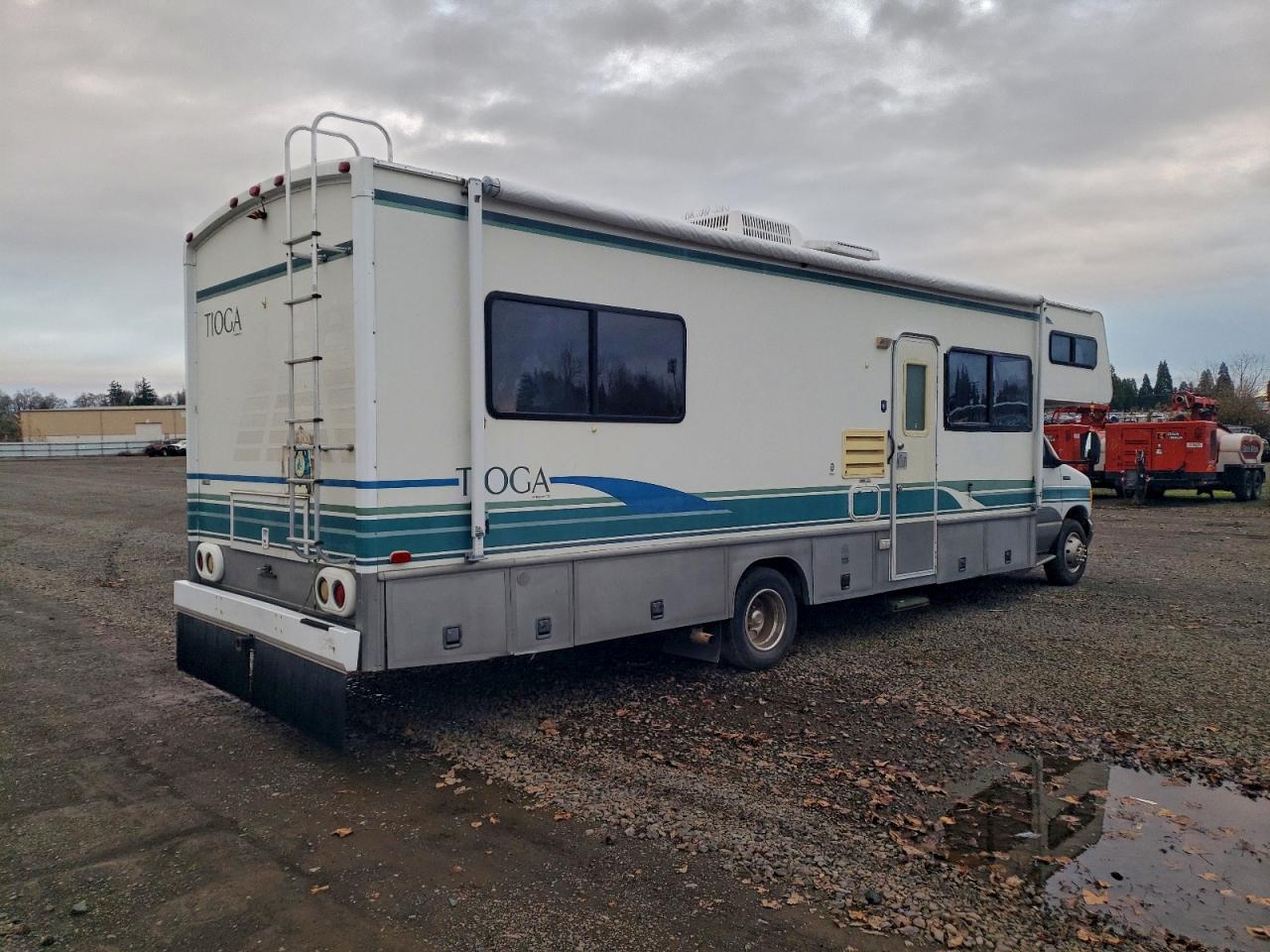 Ford Econoline E450 Super Duty Cutaway Van Rv Image 9