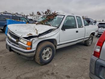  Salvage Chevrolet Gmt