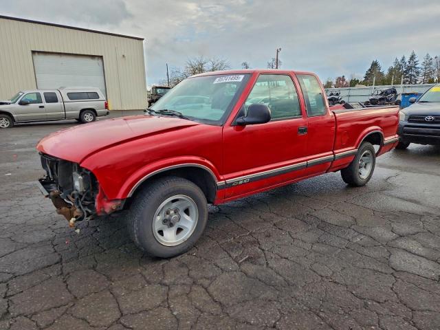  Salvage Chevrolet S-10