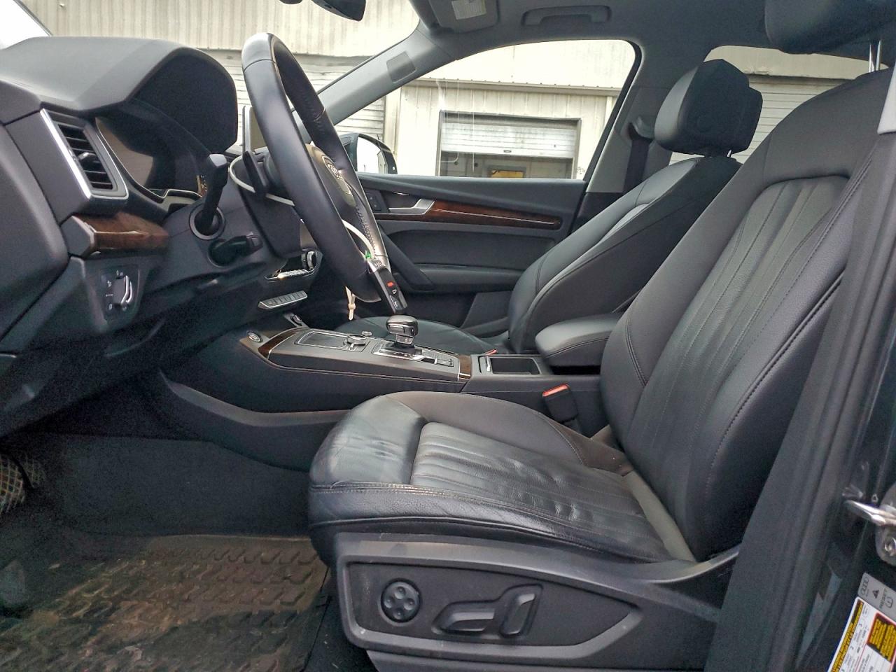 Audi Q5 Premium Plus Image 7