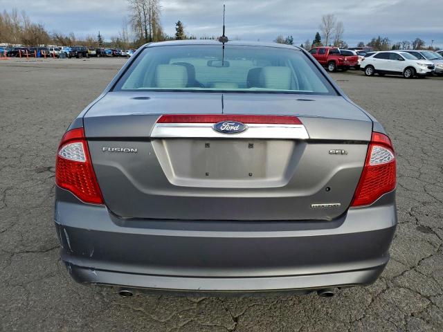 Ford Fusion Sel Image 6