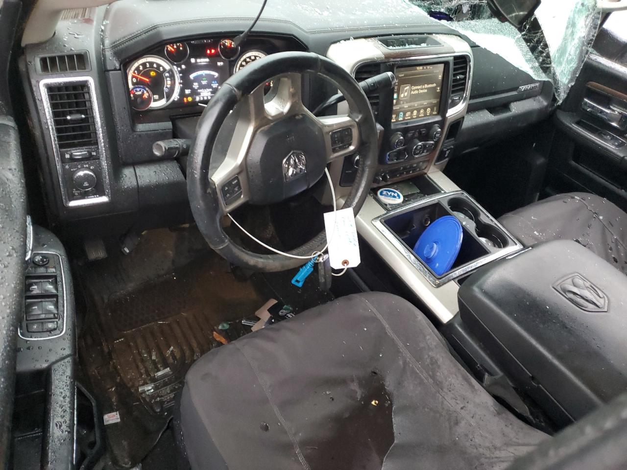 Ram 3500 Laramie Image 9