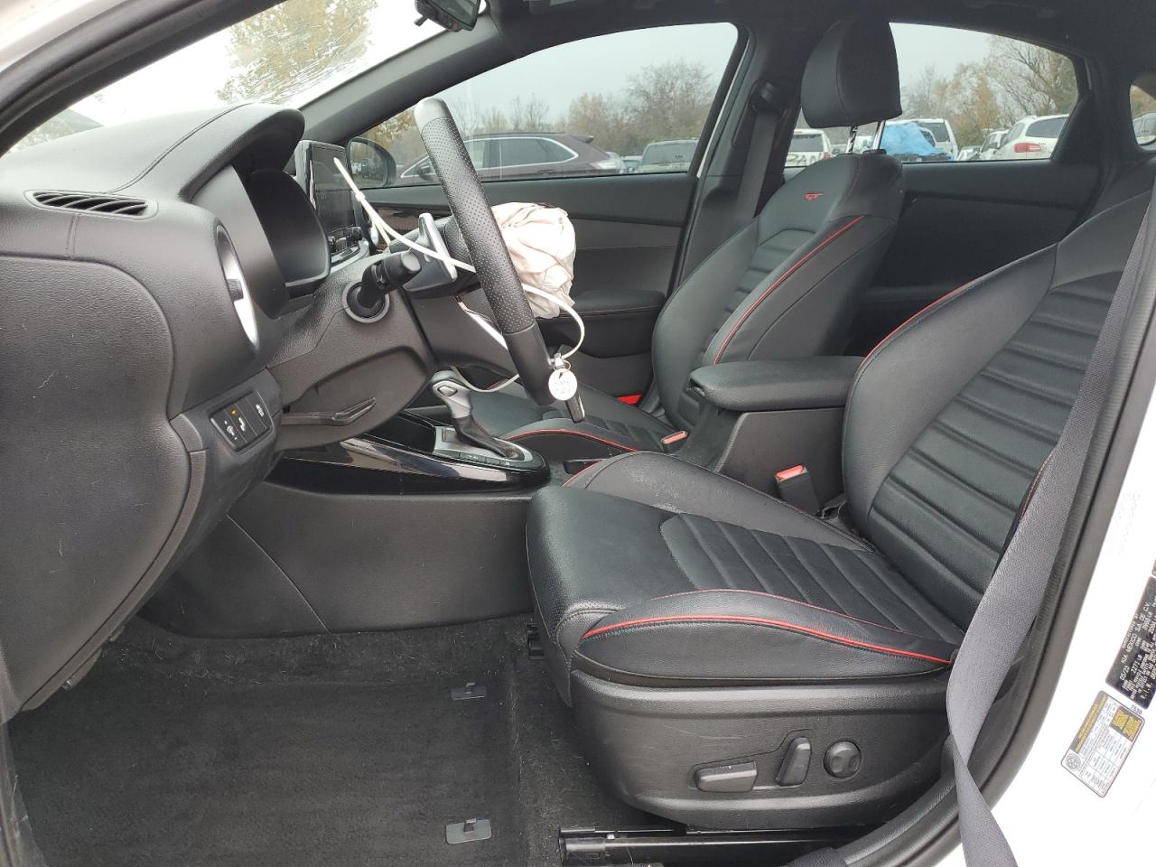 Kia Forte Gt Image 6