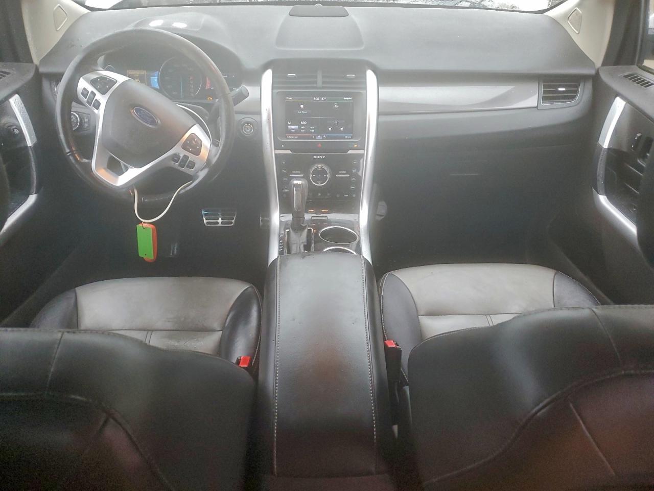 Ford Edge Sport Image 9