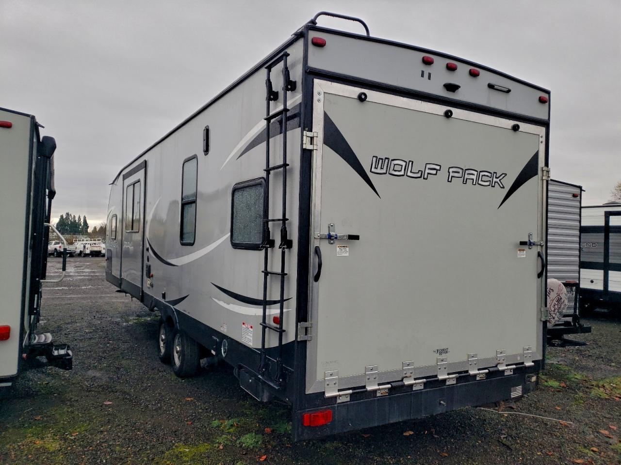 Wildwood Wolf Pack Image 10