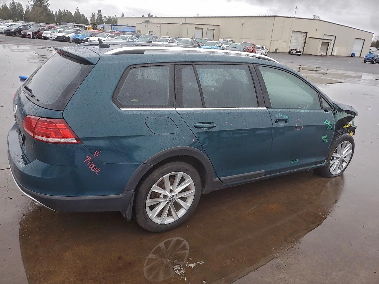 Volkswagen Golf S Image 3