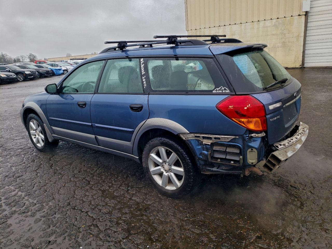 Subaru Legacy Outback 2.5i Image 8