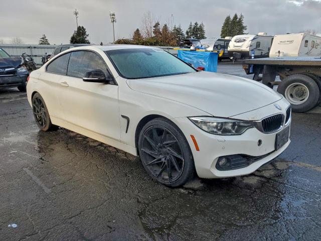 BMW 4 Series Xi Image 4