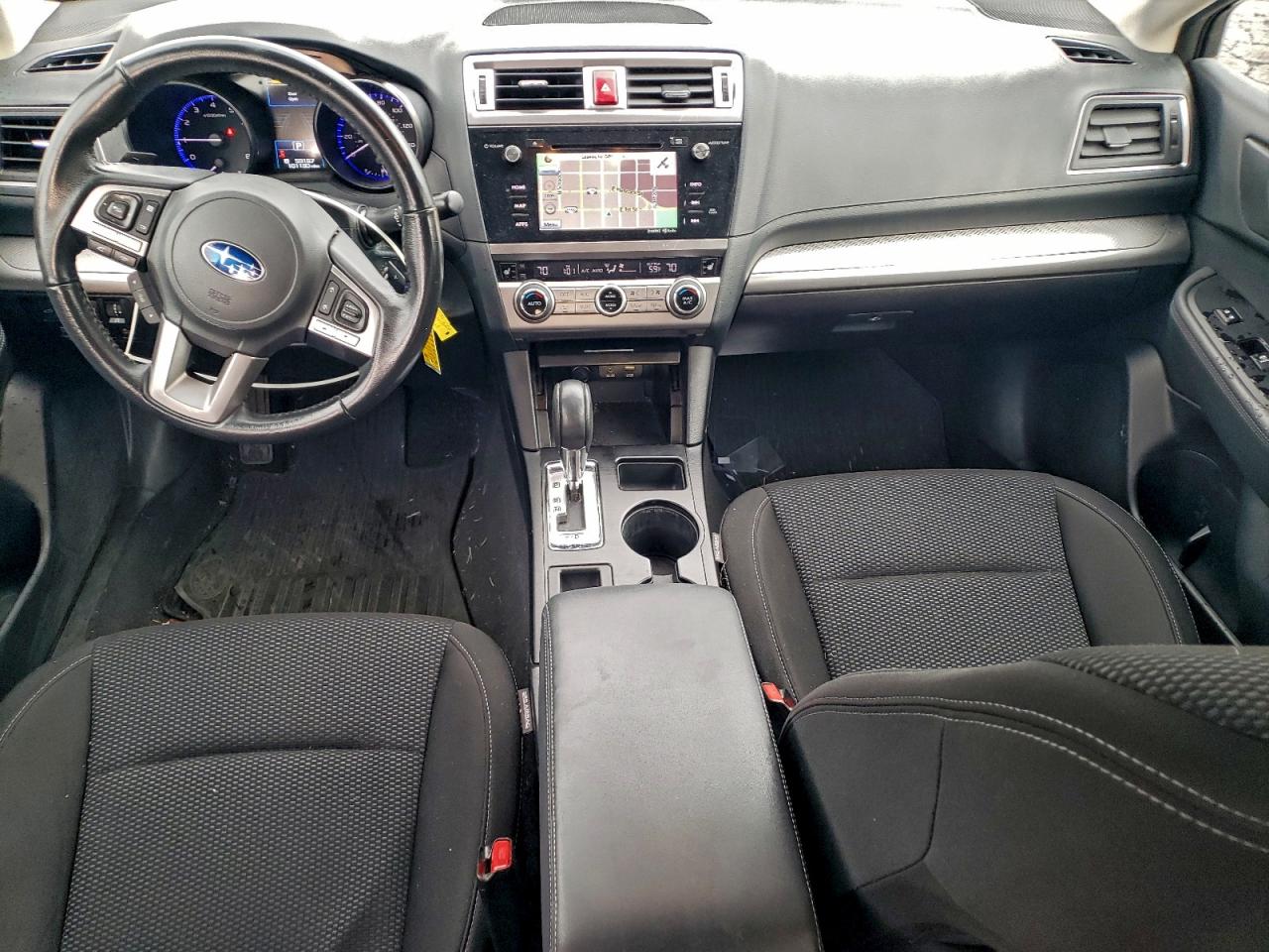 Subaru Outback 2.5i Premium Image 9