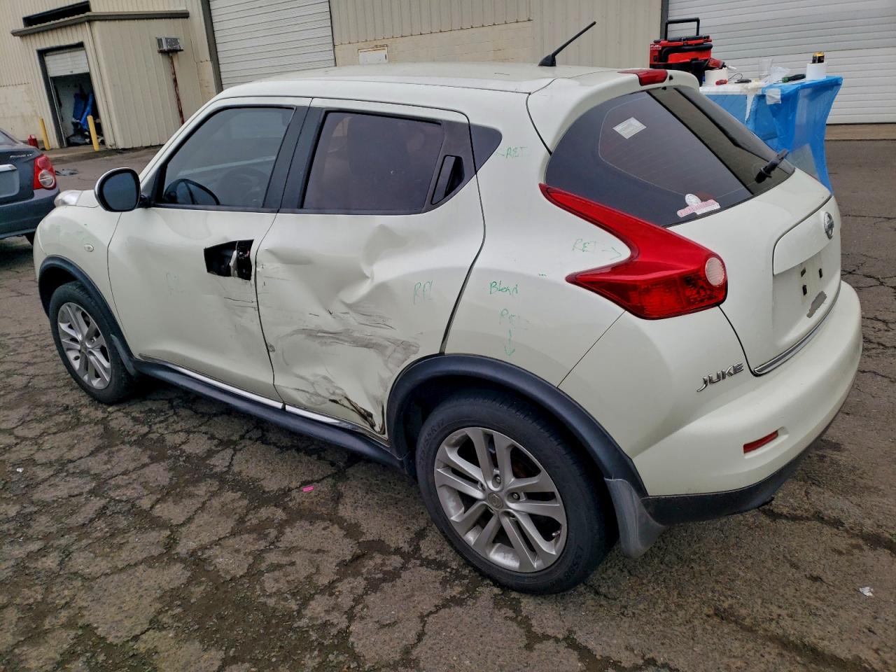 Nissan JUKE S Image 3