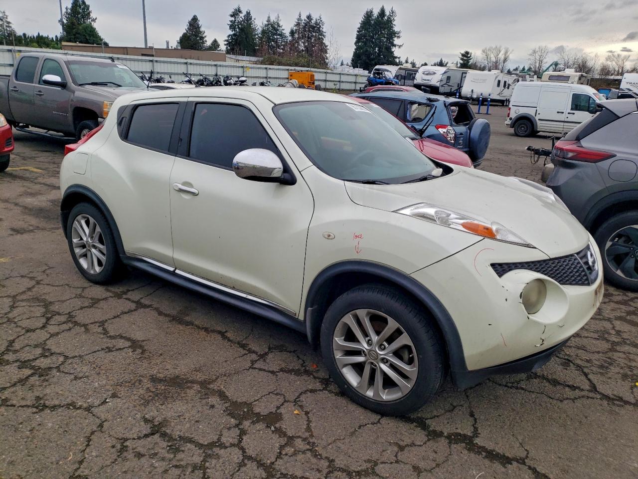 Nissan JUKE S Image 9