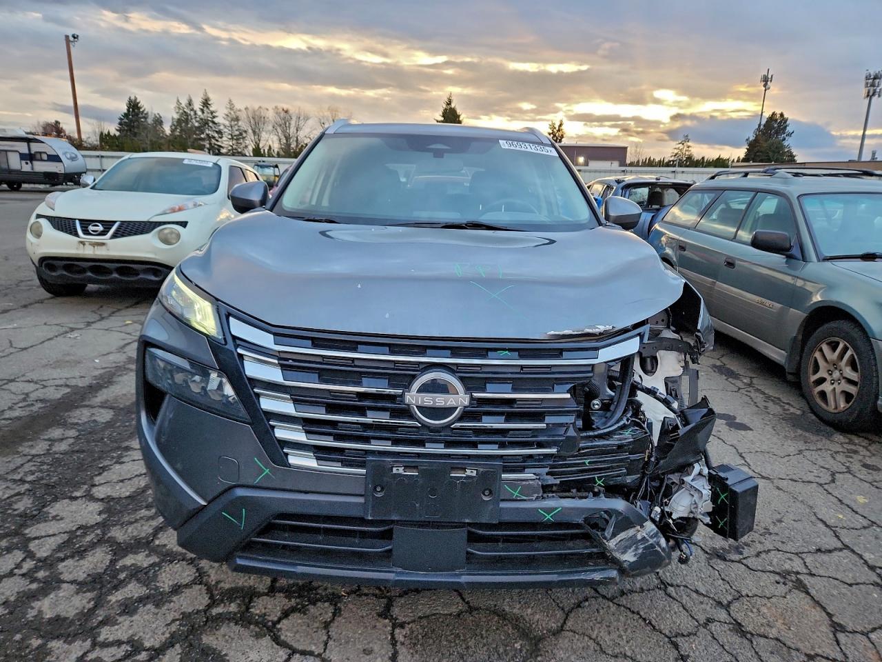 Nissan Rogue Sv Image 3