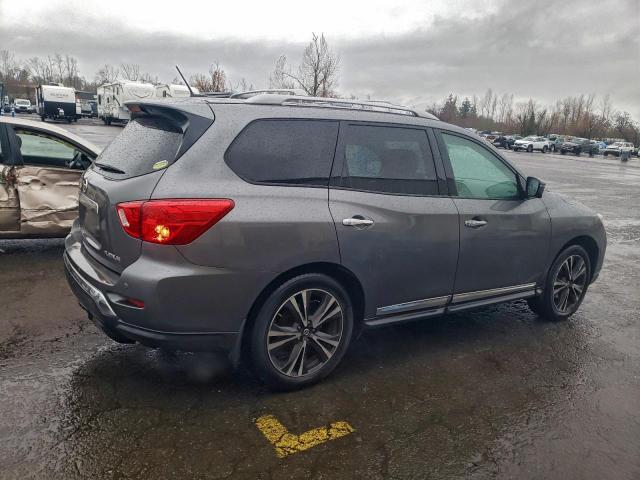 Nissan Pathfinder S Image 2