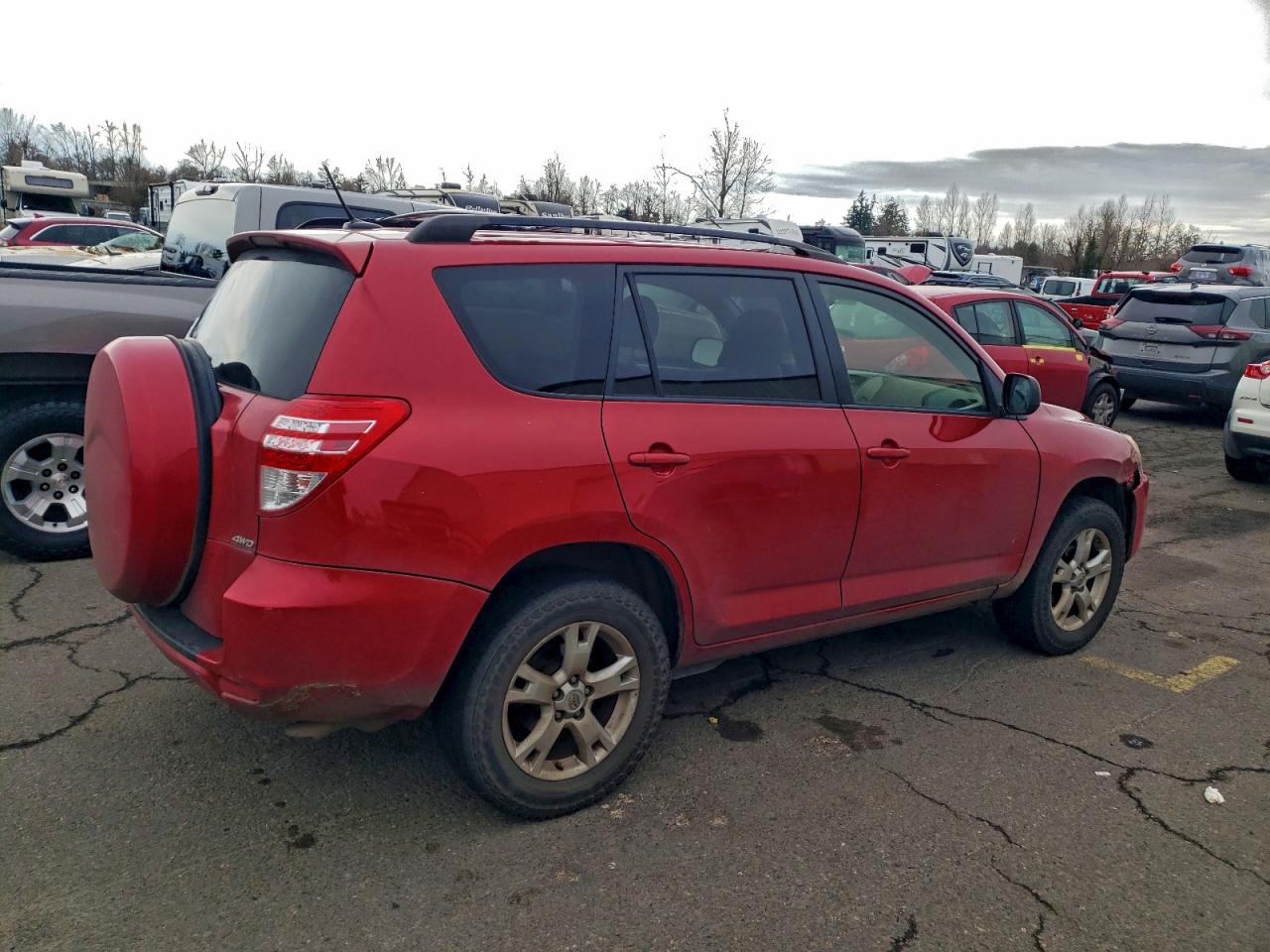 Toyota RAV4 Image 12