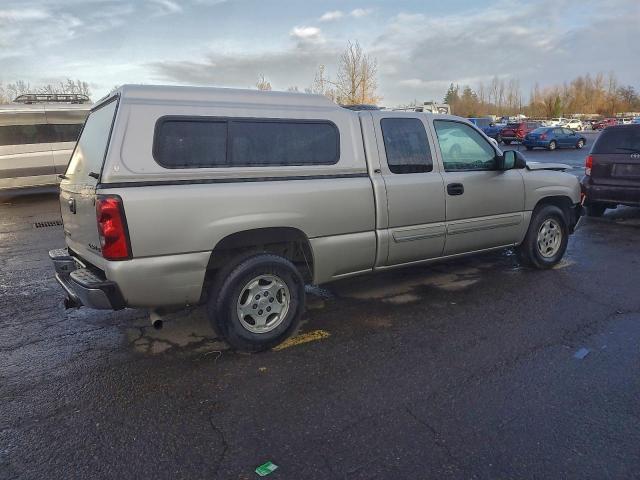 Chevrolet Silverado C1500 Image 4