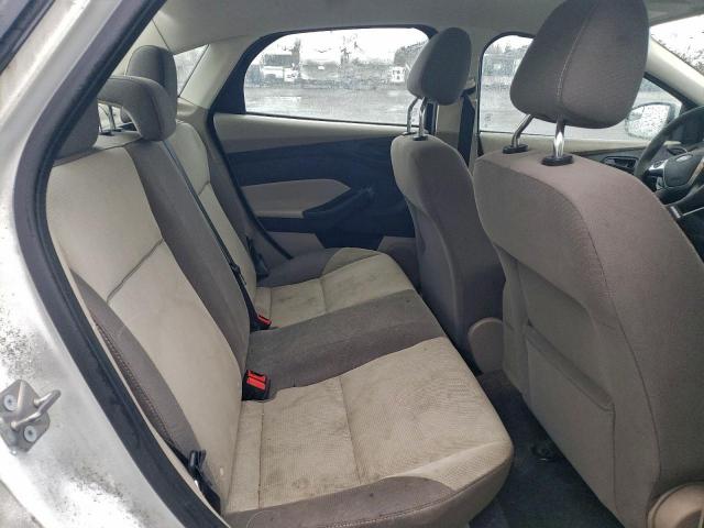 Ford Focus Se Image 12