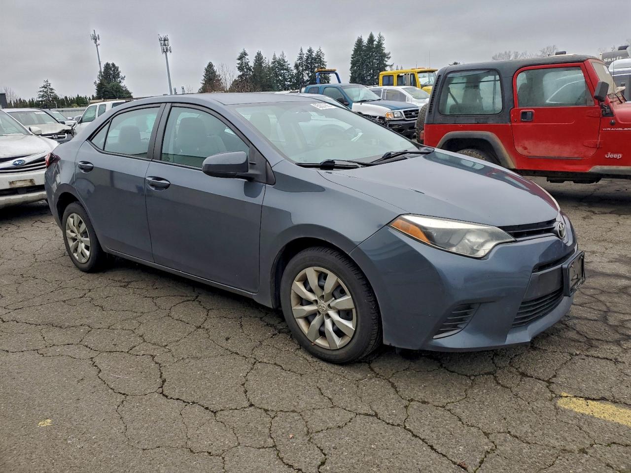 Toyota Corolla L Image 10