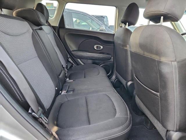 Kia Soul + Image 8