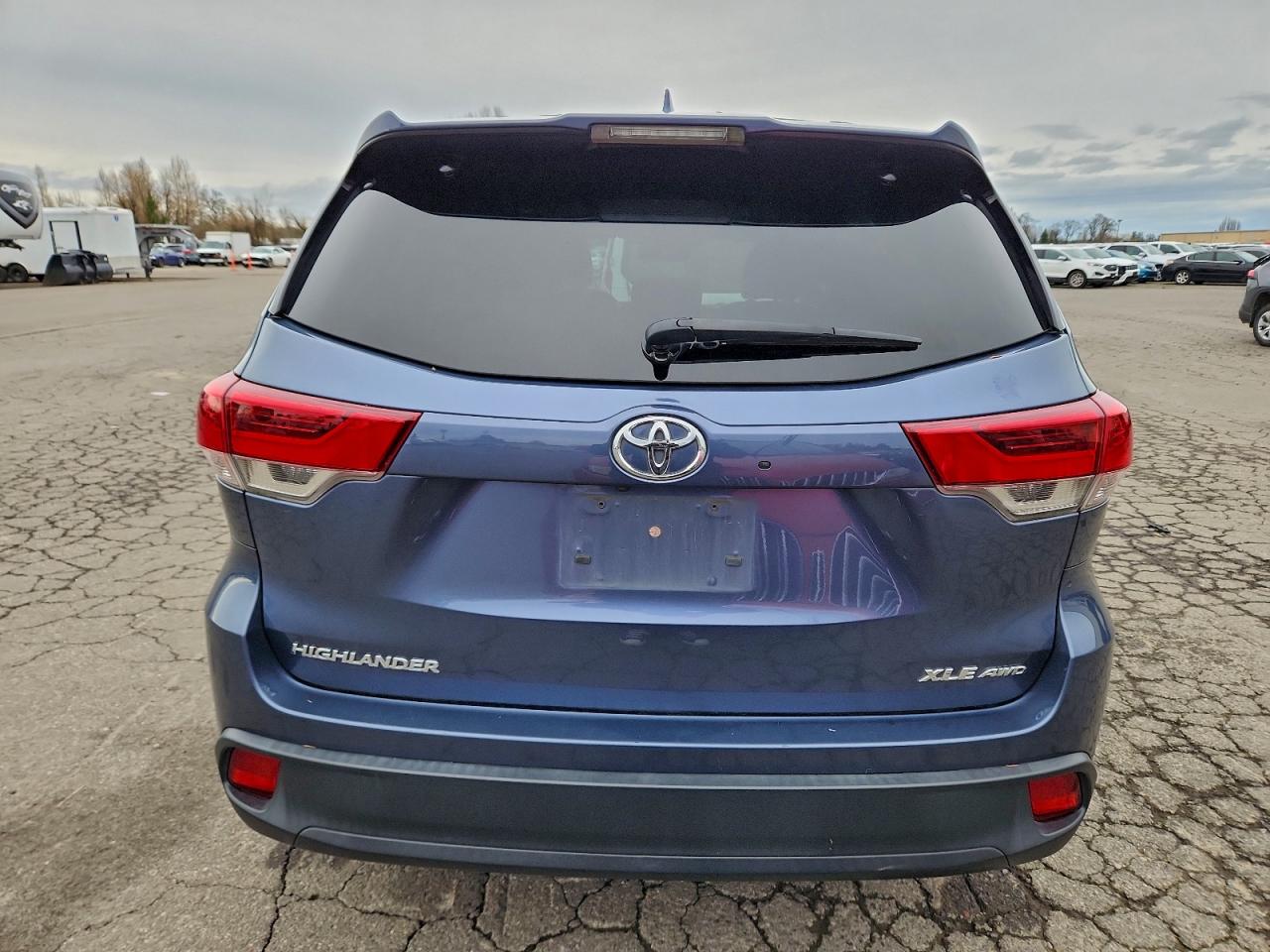 Toyota Highlander Se Image 5