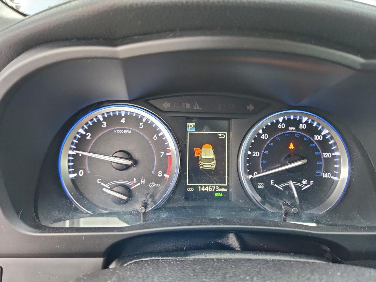 Toyota Highlander Se Image 7