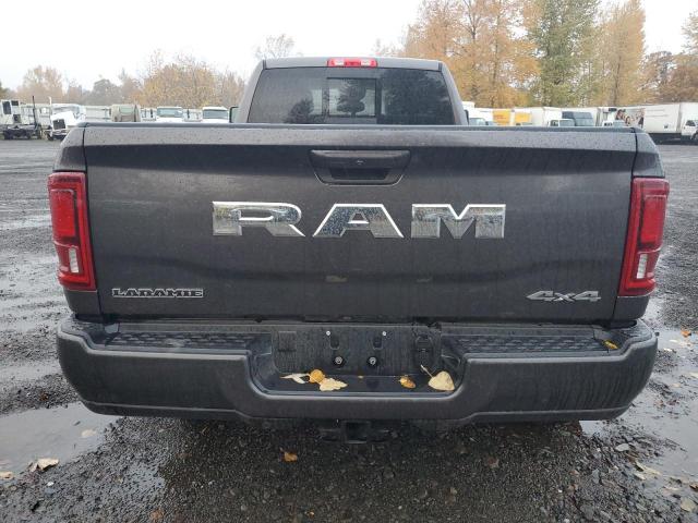 Ram 3500 Laramie Image 9