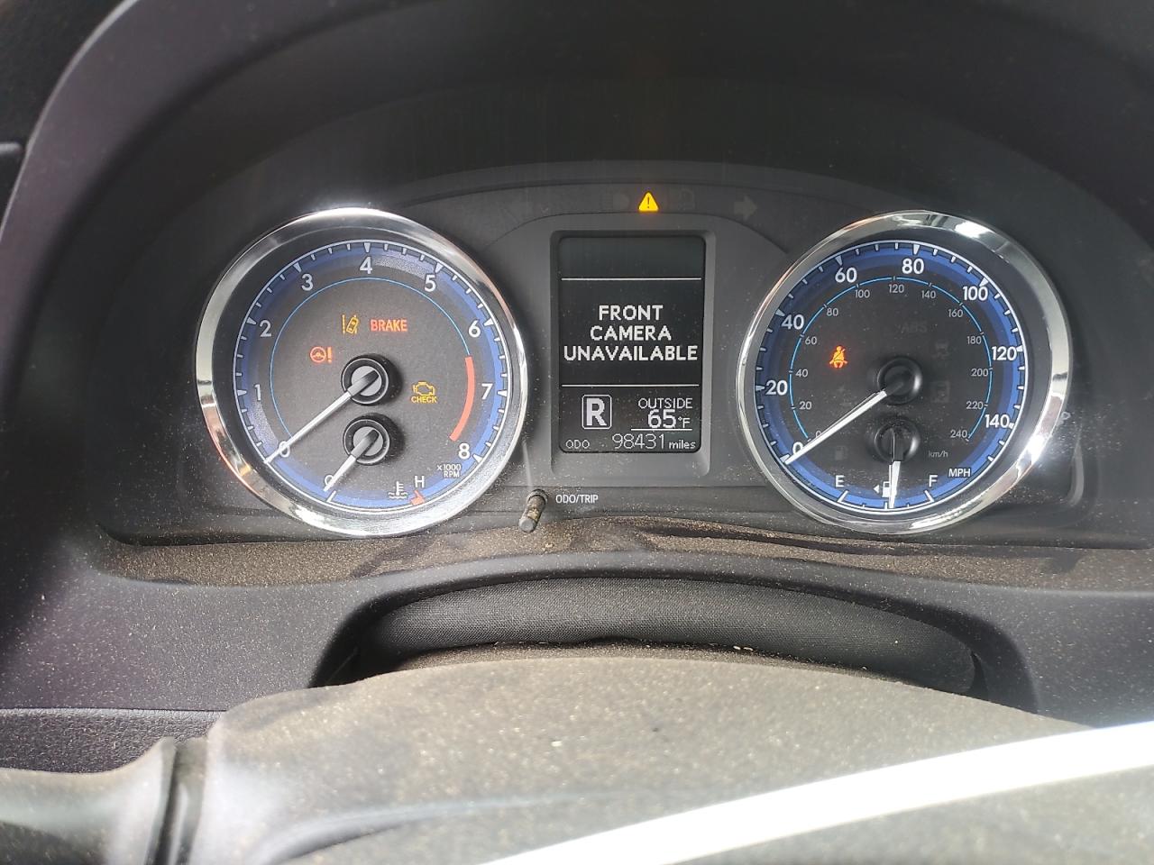 Toyota Corolla L Image 5