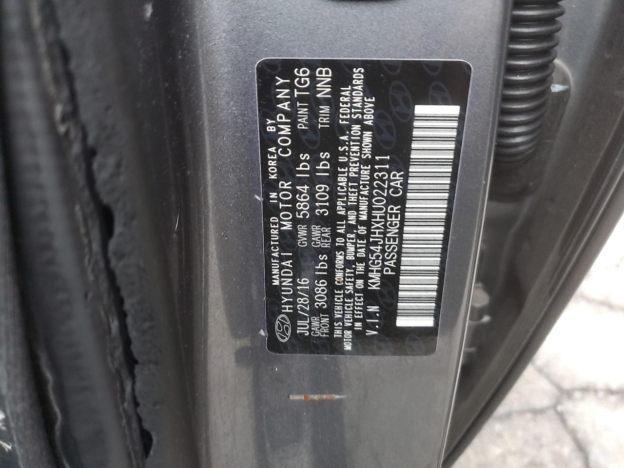 Genesis G90 Ultimate Image 12