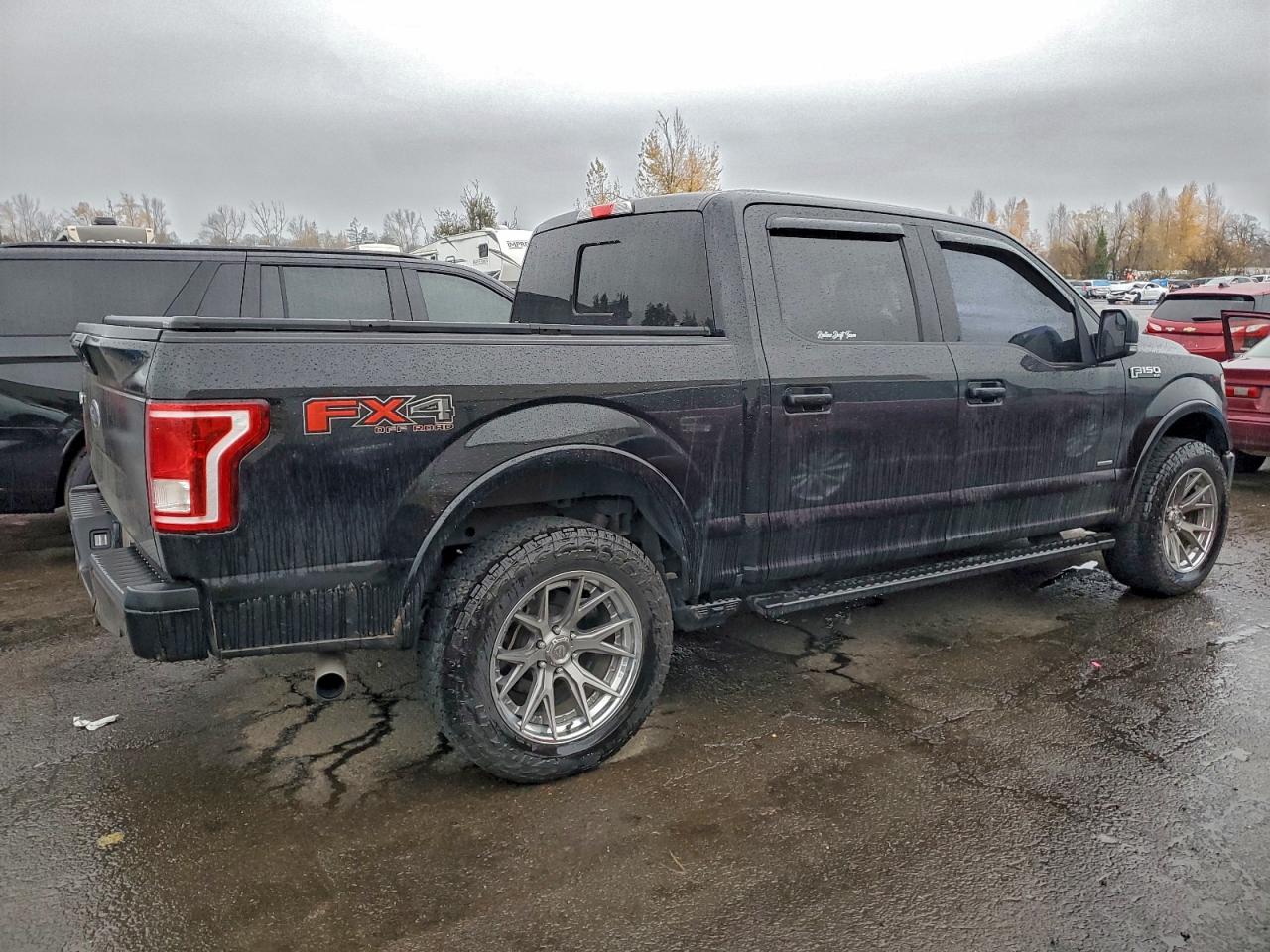 Ford F-150 Supercrew Image 2