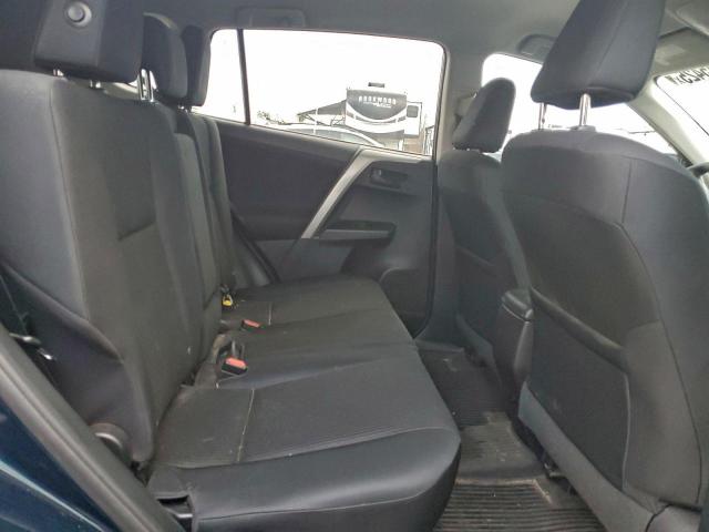 Toyota RAV4 Le Image 6